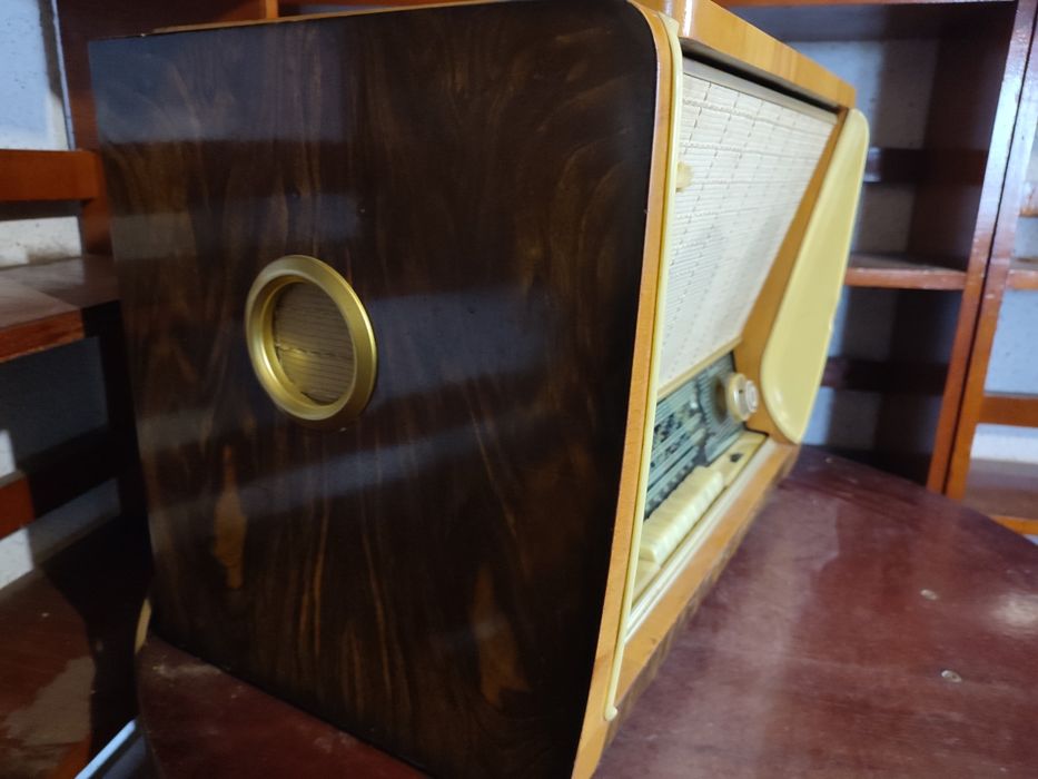 Radio cu pick-up Latvija