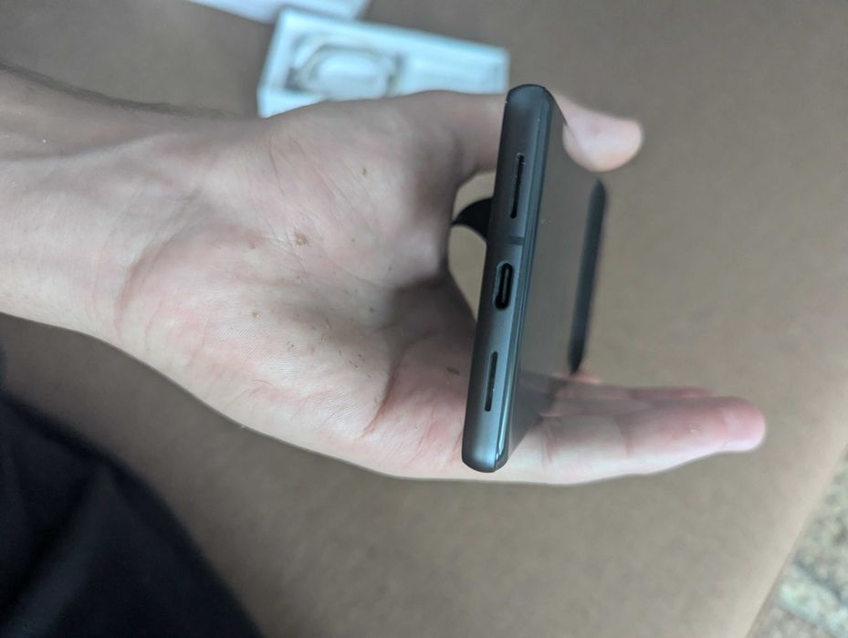 Google Pixel 7 128Гб состояние идеальное