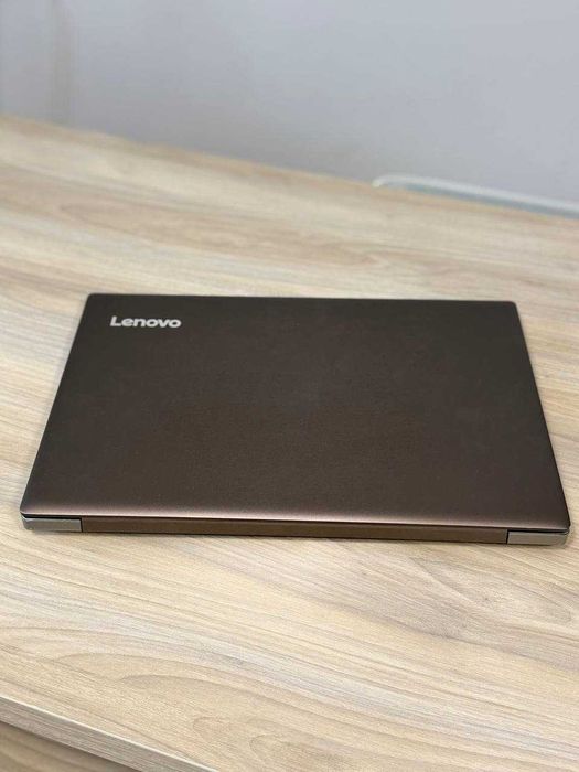 Lenovo IdeaPad 520 - 15,6”, Intel Core i7 - 8550U, 8GB RAM, 120GB SSD