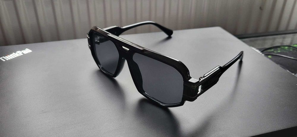 Ochelari de soare noi BARBATI CAZAL 675