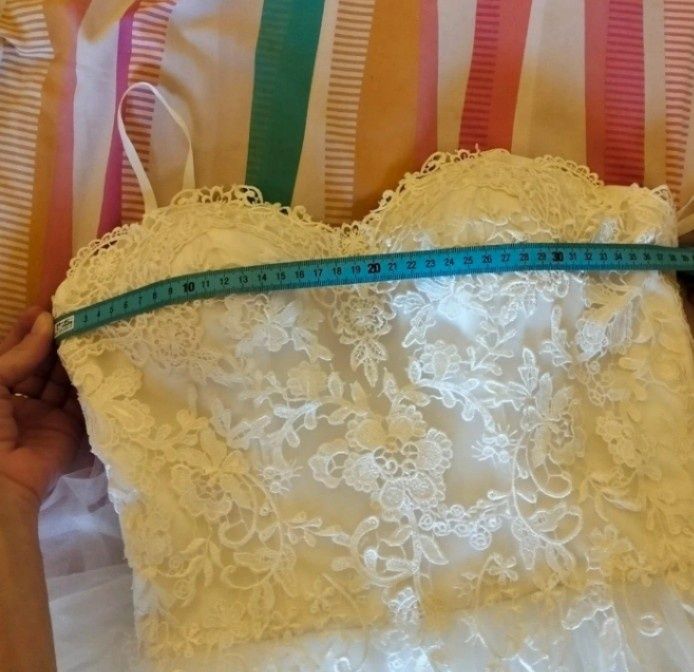 Rochie de mireasa Aryana Karen