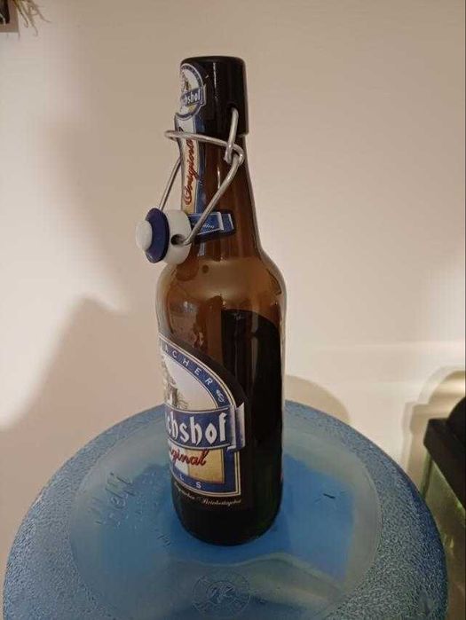 Бутилки с тапа за многократна употреба