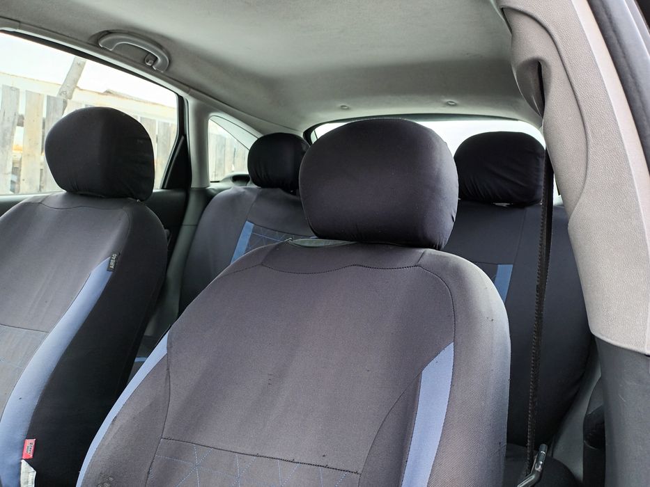 Vând Ford focus diesel 1/8tdci