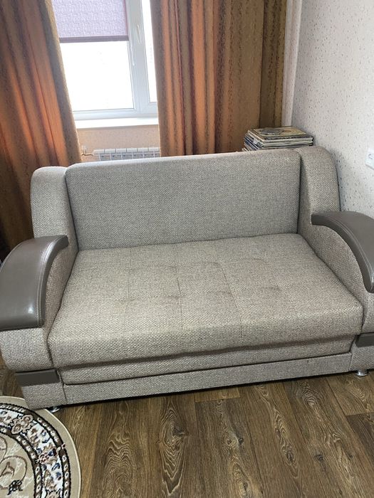 Продам диван 1,5м
