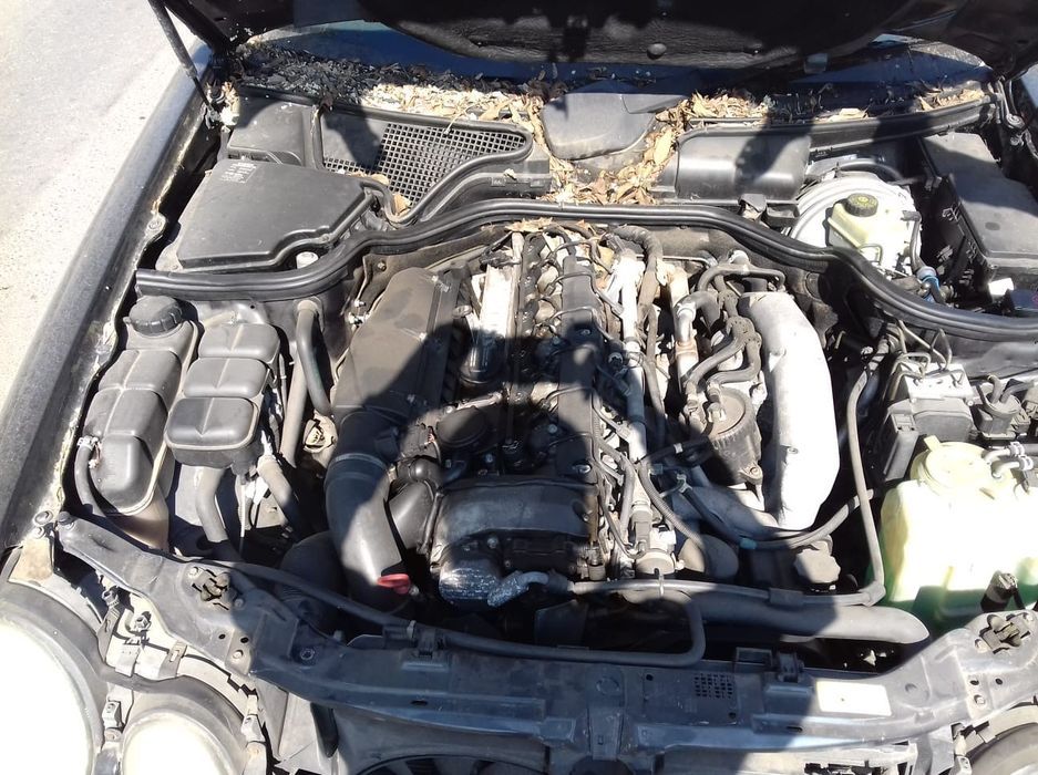 Dezmembrari Mercedes-Benz E-CLASS (W210) (1995-2003) E 320 CDI (210.0
