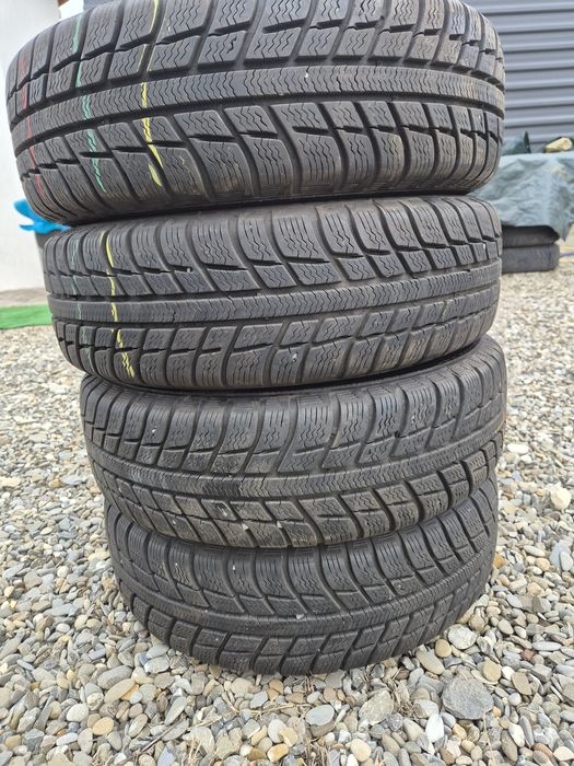 Vând jante+cauciucuri 165/65/14 M+S de Citroen,Peugeot,Toyota
