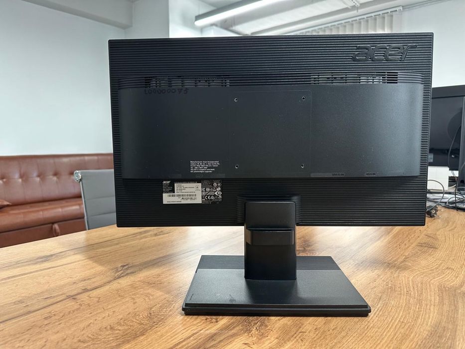 Монитор Acer V226HQL 21.5" Full HD