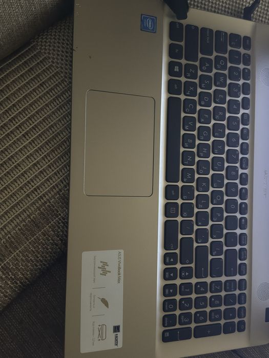Asus VivoBook ноутбук