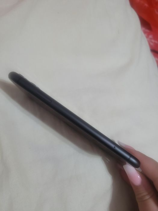 IPhone 11 starea bateriei 100% folosit câteva zile accept orice test.