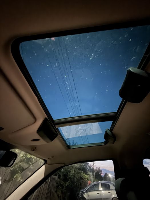 Vand sau schimb land rover