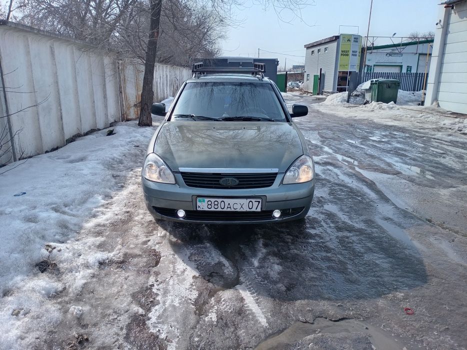 Приора 2010 продам