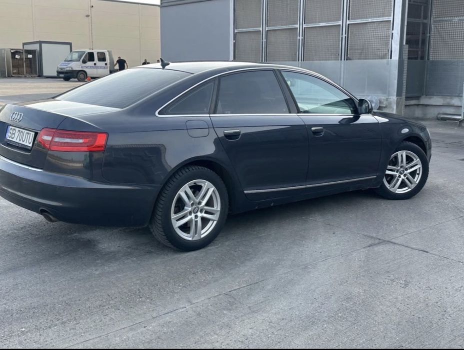 Audi a6 c6 2010  sau  schimb cu t5 8+1