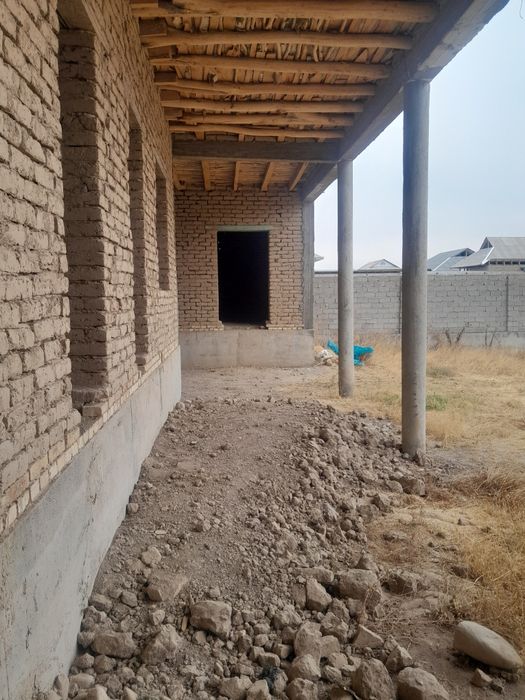 Uy sotiladi 16 Yuli vada zabordan utgandan keyin