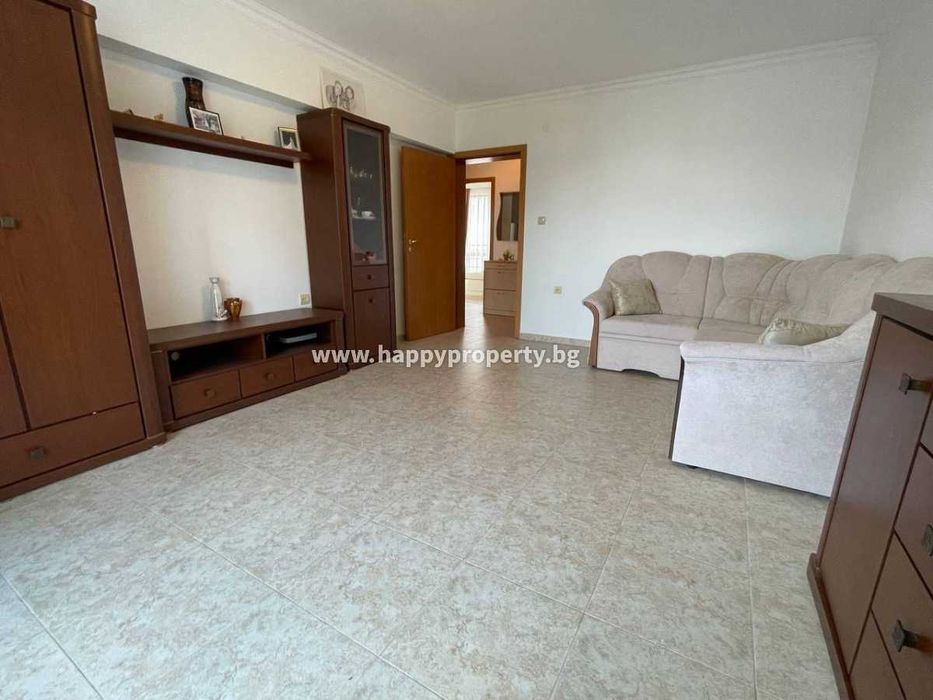 Продава се Тристаен апартамент в Свети Влас - 80 кв.м за 1319 €/кв.м - Снимка #2