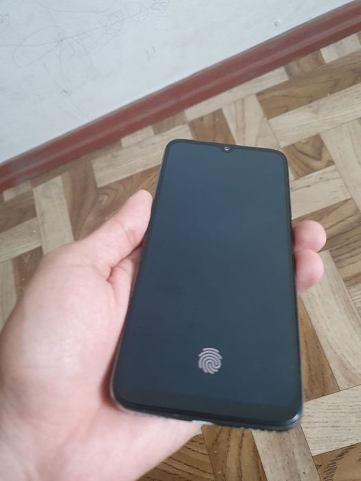 Xiaomi Mi A3 4/64 srochna