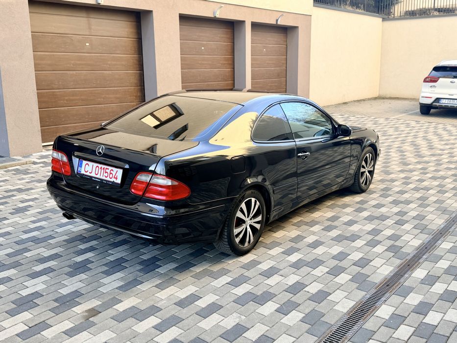 Mercedes-Benz CLK 200 Avantgarde 2.0 Benzina