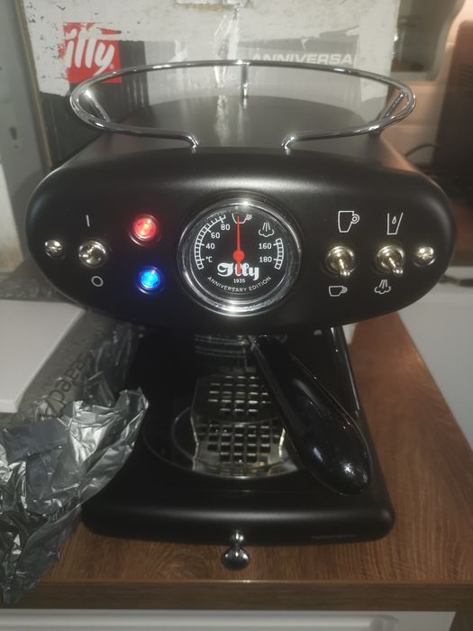 Vand  espresor Illy Francis X1 Anniversary mou cu garanție