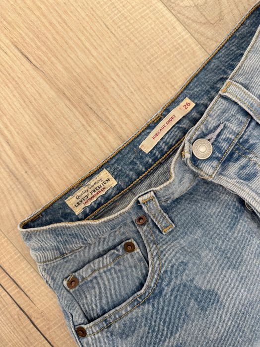 Къси дънки Levis