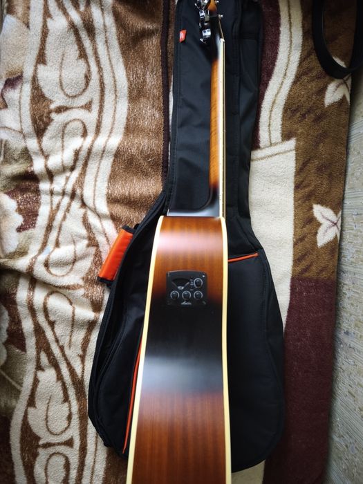 Продается гитара