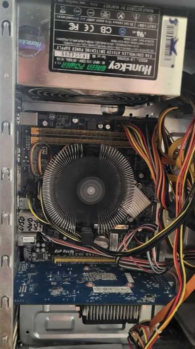 Компьютер core i3 4gen / RAM 8 / HDD 500 / Monitor 22"