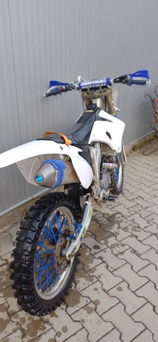 Yamaha yz 250f.     2010