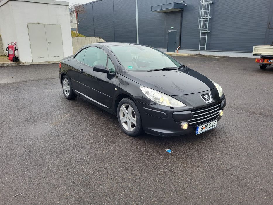 Peugeot 307 Cabrio din anul 2007,motor 2.0i ,140 CP