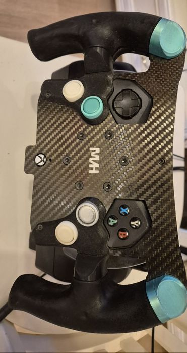 Волан и педали Logitech G Driving Force G 920.