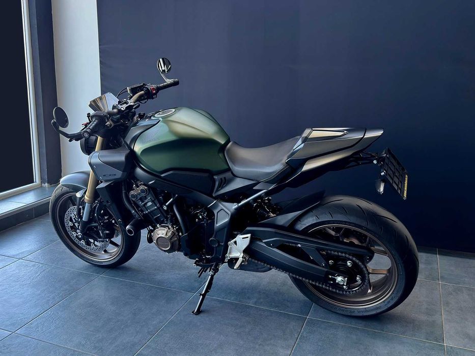 Motocicleta Honda CB650R second 2025