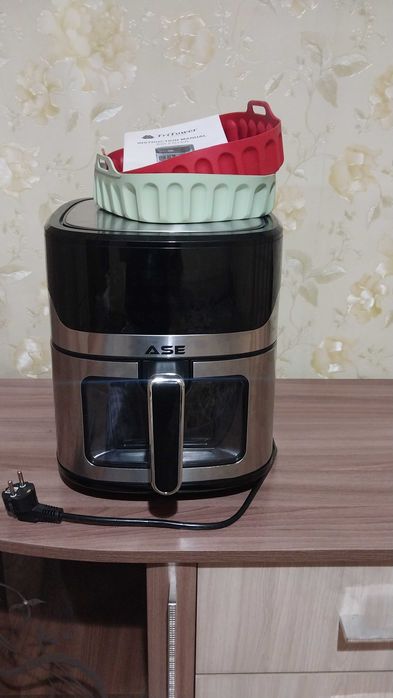 Продам Аэрогриль б/у