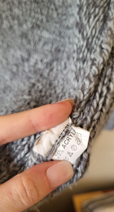 Pulover tricotat / jacheta barbati