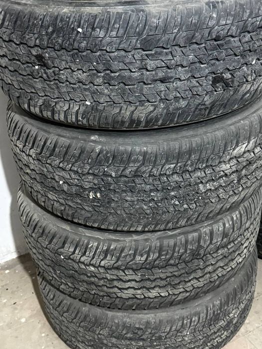 Продается заводские диски с балоном от тайота 200