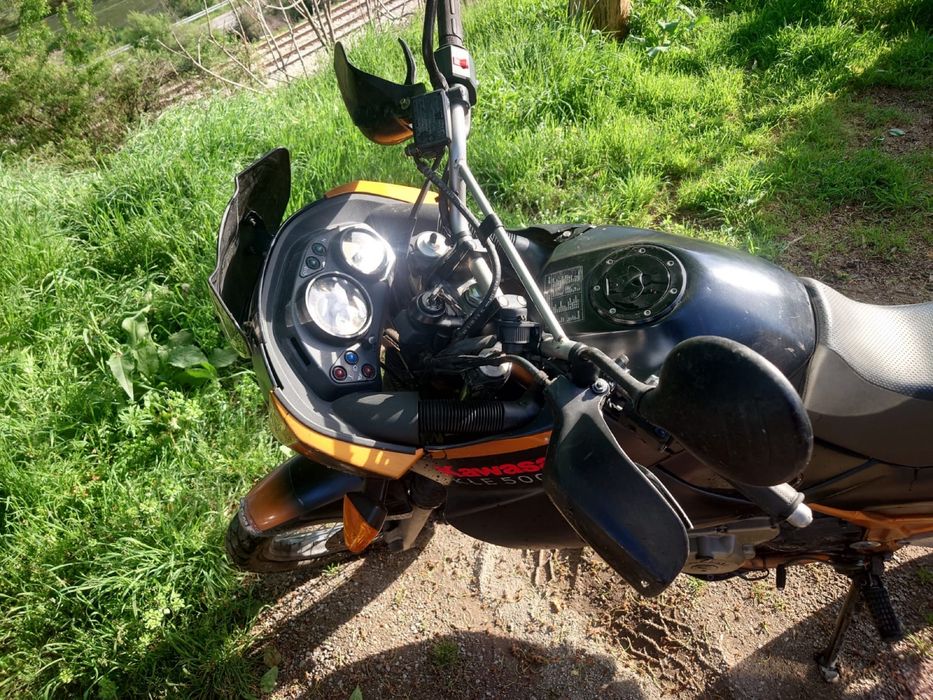 Продавам Kawasaki Kle 500