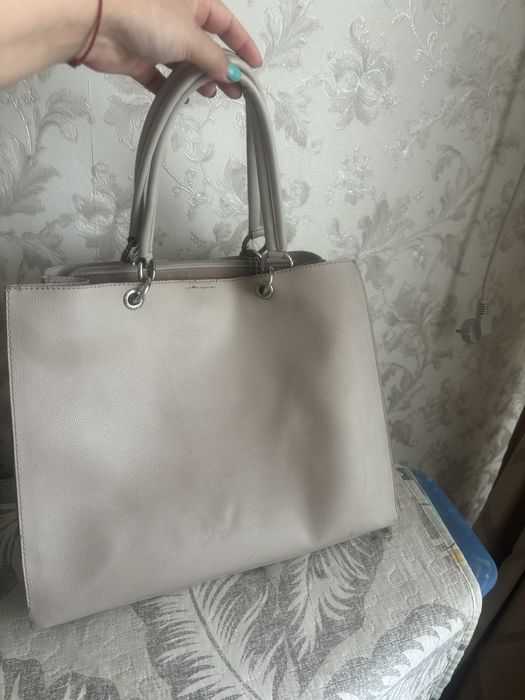 Продам сумку серая большая