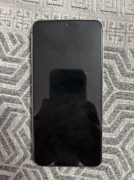Продам Samsung s24 256ГБ