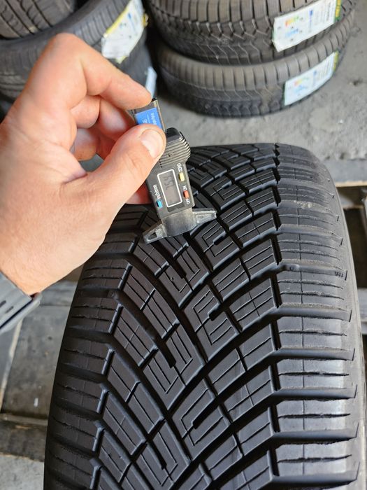 1 anvelopa allseason 225 50 17 Continental  2025  7.5mm