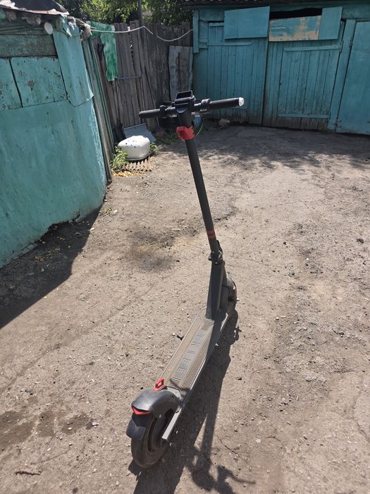 Продам электросамокат