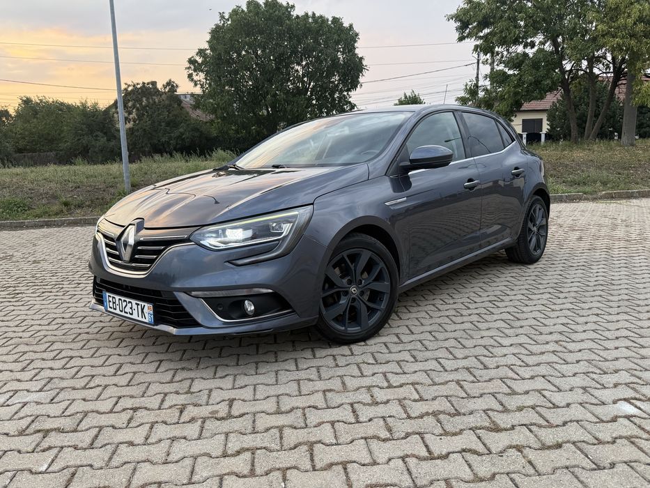 RENAULT Megane 2016