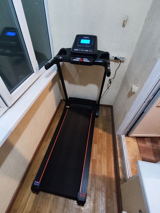 Беговая дорожка AVA A4