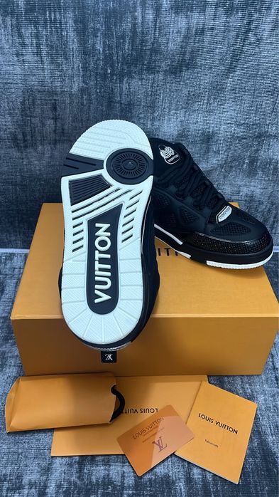 Louis Vuitton Skate nr 43