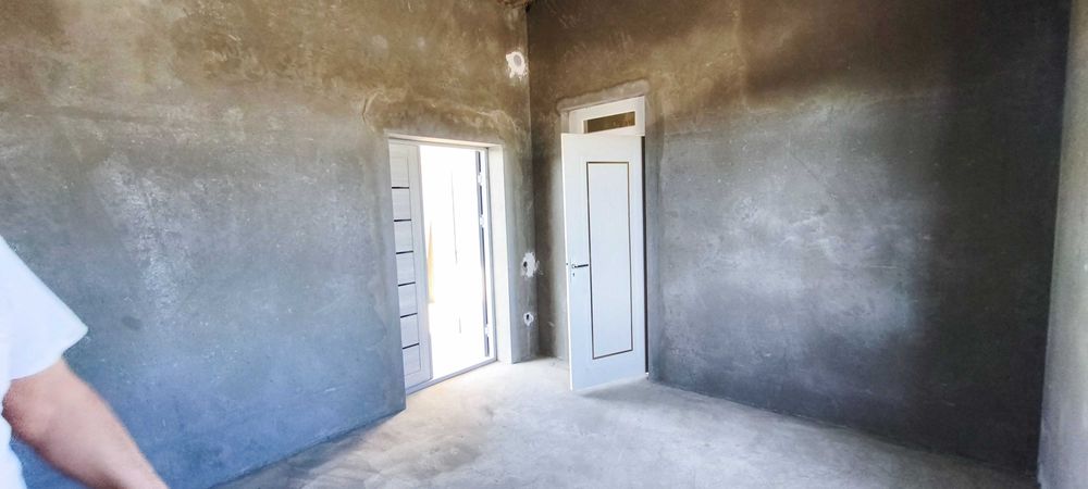 Уй сотилади Сирдаре тумани ЖБИ томонда