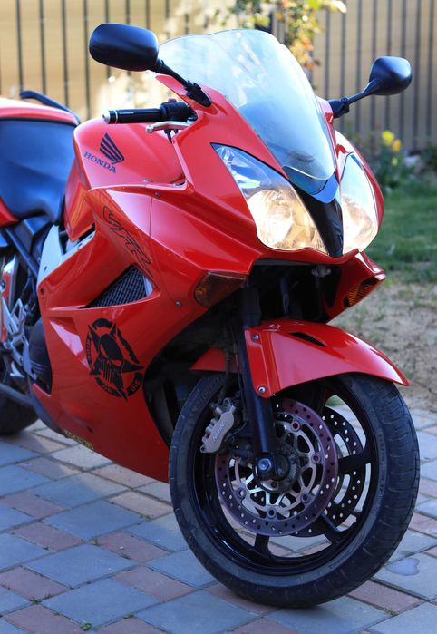 Honda vfr 800 vtec cbs abs