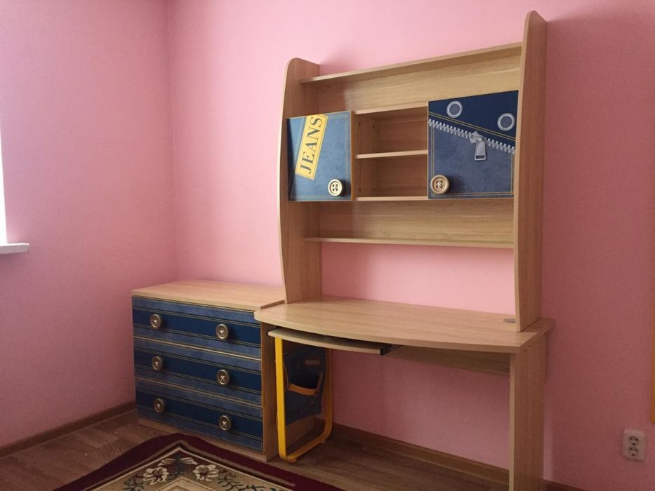 Детская мебель (в отличном состоянии)