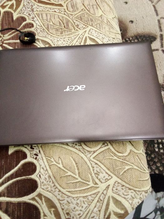 Продам ноутбук в отличном состоянии,б/у