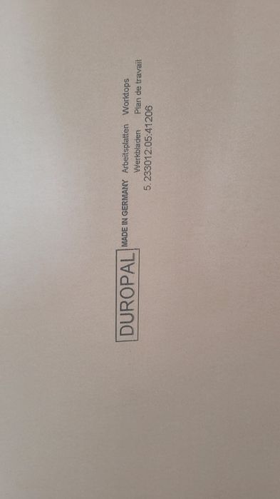 Vând  blat de bucatarie latime 65