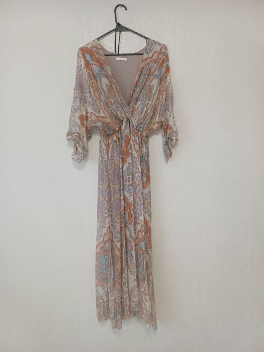 Платье в отличном состоянии Италия