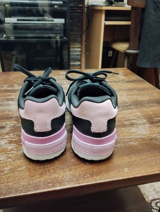 Adidas basketball lady sneakers маратонки