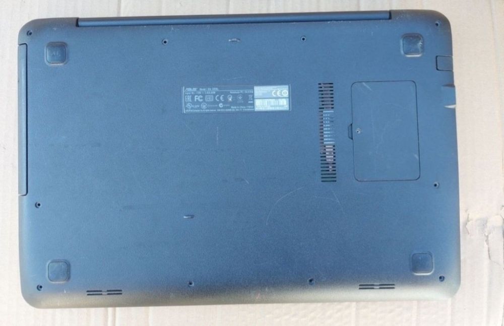 Laptop Asus X555L i7