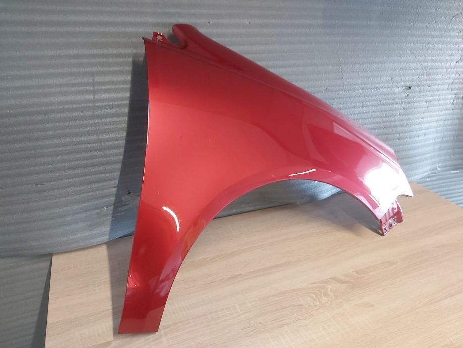 Aripa Fata Dreapta VW Polo 6/VI 2005-2009 (LA3X (Rosu))