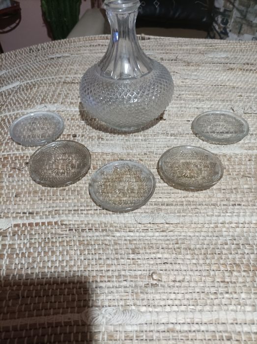 Ретро чинии за вашата трапеза