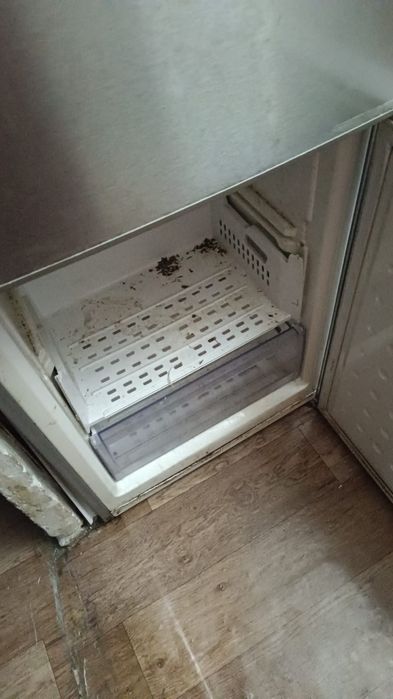 Продам холодильник